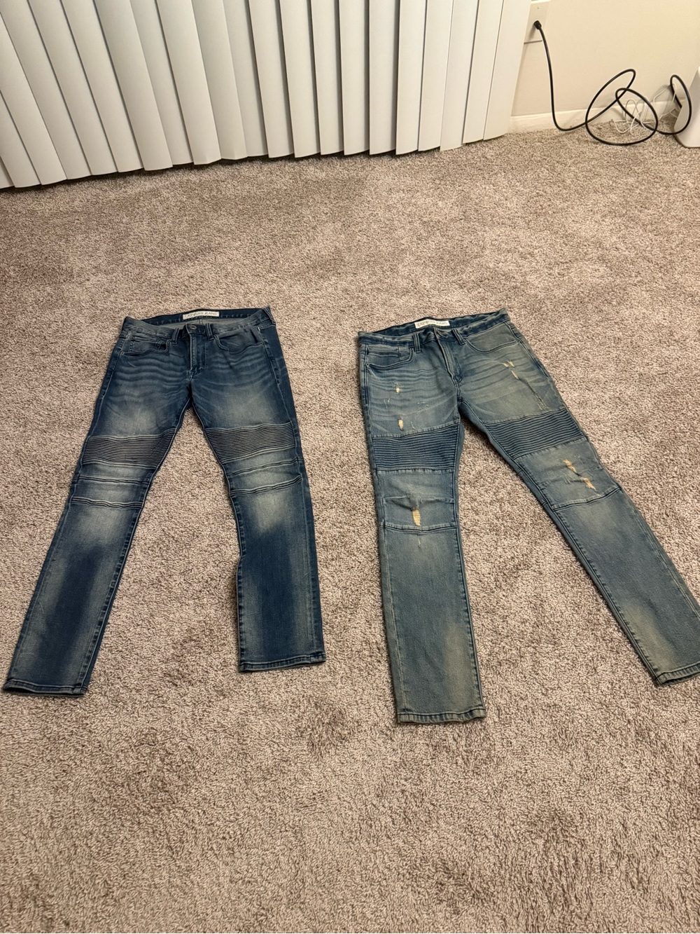 Men's Blue Distressed  skinny Moto Jeans 30x30
